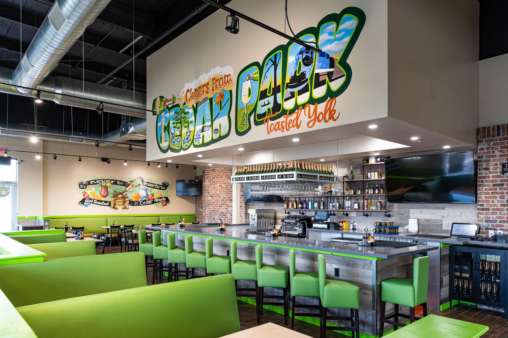 The Toasted Yolk Cafe