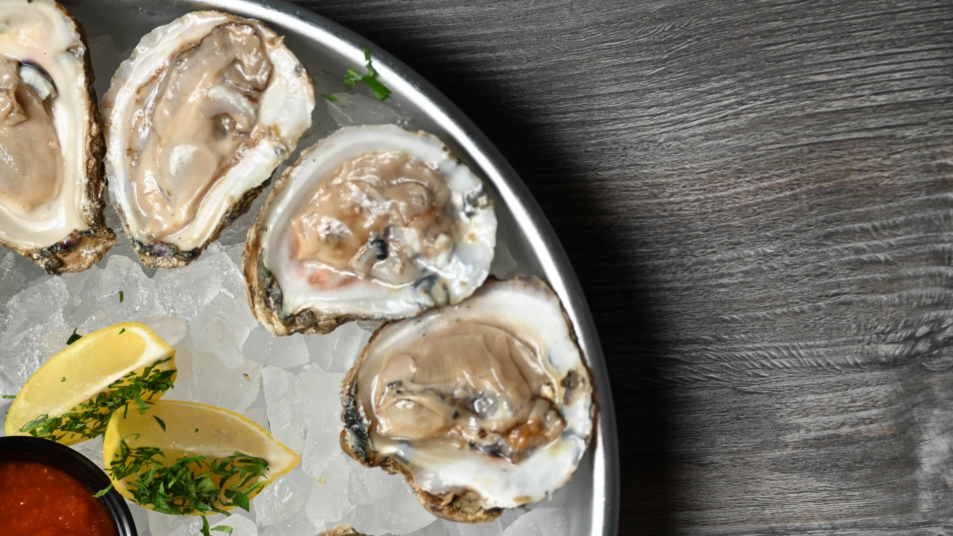Lefty's Oyster & Seafood Bar